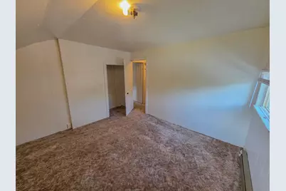 814 NW C Street, Grants Pass, OR 97526 - Photo 15