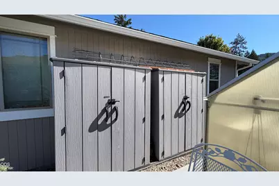 404 Lindilu Lane, Cave Junction, OR 97523 - Photo 57