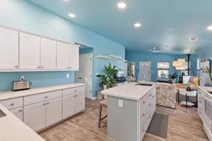 404 Lindilu Ln, Cave Junction, OR 97523 - Photo 7