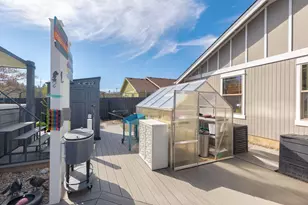 404 Lindilu Ln, Cave Junction, OR 97523 - Photo 37