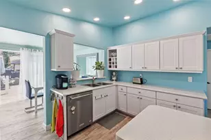 404 Lindilu Ln, Cave Junction, OR 97523 - Photo 7