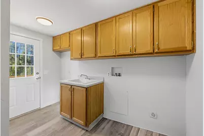 17717 Highway 58, Crescent Lake, OR 97733 - Photo 31