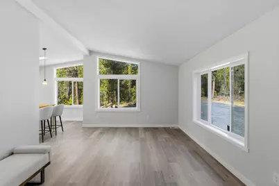 17717 Highway 58, Crescent Lake, OR 97733 - Photo 5