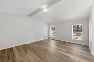 17717 Hwy 58, Crescent Lake, OR 97733 - Photo 19