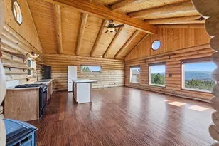 19554 SE Osprey Rd, Prineville, OR 97754 - Photo 11