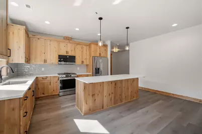 17146 Covina Road, Bend, OR 97707 - Photo 11