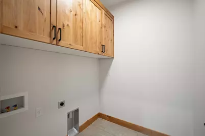 17146 Covina Road, Bend, OR 97707 - Photo 41