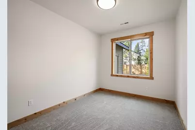 17146 Covina Road, Bend, OR 97707 - Photo 35
