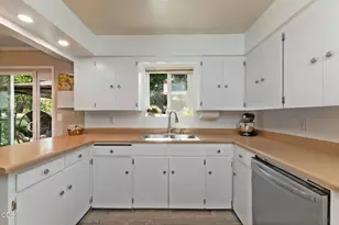 324 Stanley Ave, Medford, OR 97504 - Photo 19