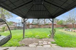324 Stanley Ave, Medford, OR 97504 - Photo 21