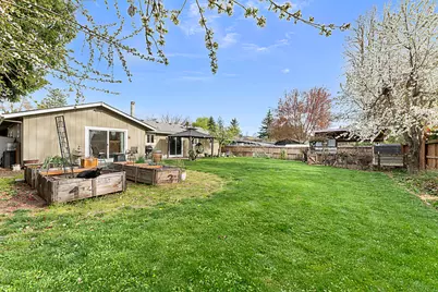 324 Stanley Avenue, Medford, OR 97504 - Photo 23