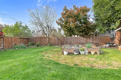 324 Stanley Avenue, Medford, OR 97504 - Photo 19