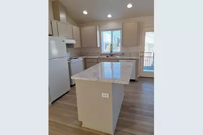 1537 Hartell Street, Medford, OR 97504 - Photo 29