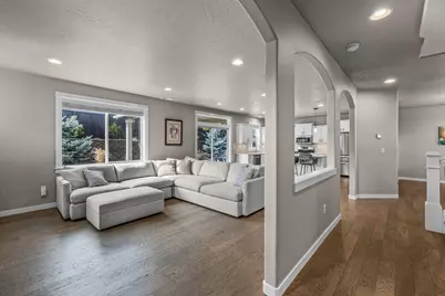 1801 NE Shadowcrest Way, Bend, OR 97701 - Photo 17