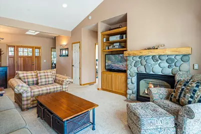 387 Goshawk Court, Redmond, OR 97756 - Photo 13