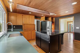 722 NW Sandy Dr, Grants Pass, OR 97526 - Photo 9