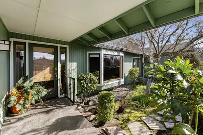 722 NW Sandy Drive, Grants Pass, OR 97526 - Photo 5