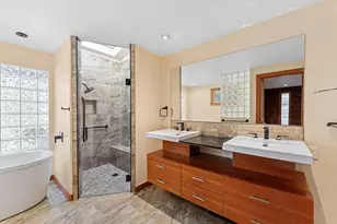 722 NW Sandy Dr, Grants Pass, OR 97526 - Photo 19