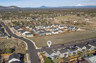 2042 SW 39th St, Redmond, OR 97756 - Photo 37