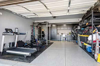 2042 SW 39th Street, Redmond, OR 97756 - Photo 15