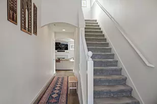 2042 SW 39th St, Redmond, OR 97756 - Photo 5