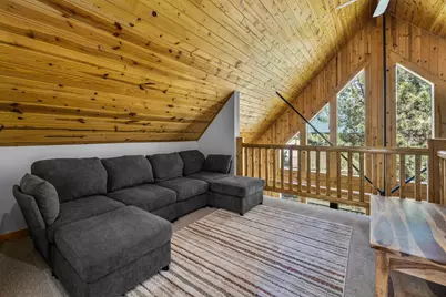 8811 Cliff Swallow Drive, Redmond, OR 97756 - Photo 17