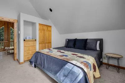 8811 Cliff Swallow Drive, Redmond, OR 97756 - Photo 21