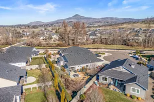 114 Connecticut Ct, Medford, OR 97504 - Photo 27