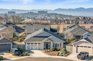 114 Connecticut Ct, Medford, OR 97504 - Photo 1