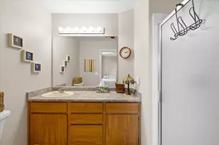 1459 SW Silver Maple Way, Grants Pass, OR 97526 - Photo 17