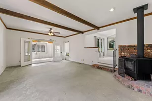 2276 Azalea Dr, Grants Pass, OR 97526 - Photo 15