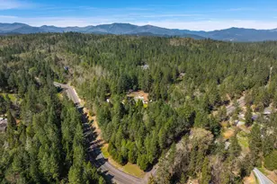 2276 Azalea Dr, Grants Pass, OR 97526 - Photo 51