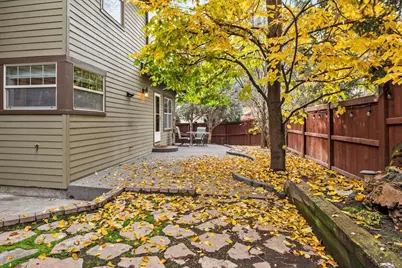 60923 Grand Targhee Drive, Bend, OR 97702 - Photo 37