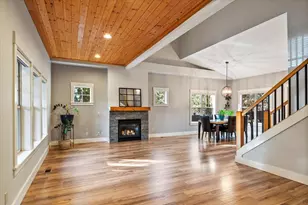 60923 Grand Targhee Dr, Bend, OR 97702 - Photo 5