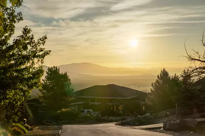 10711 Ironstone Court, Redmond, OR 97756 - Photo 15