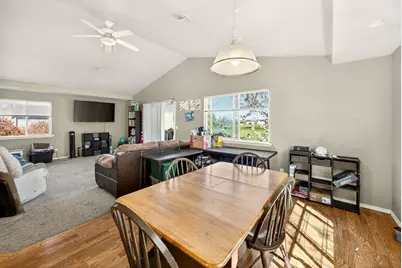 [Address not provided], Medford, OR 97504 - Photo 11