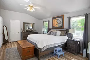 255 Queens Branch Rd, Rogue River, OR 97537 - Photo 15