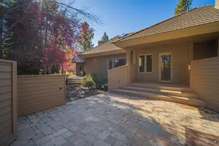 17685 Warbler W Ln, Sunriver, OR 97707 - Photo 47