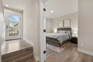 63106 Sophwith Ln, Bend, OR 97701 - Photo 5