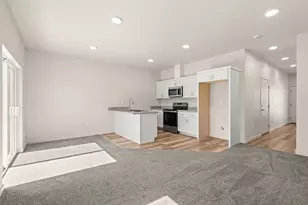 2024 Sunset Dr, Medford, OR 97501 - Photo 9