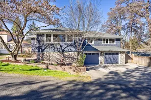 120 Graham St, Jacksonville, OR 97530 - Photo 59