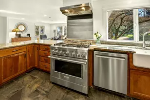 120 Graham St, Jacksonville, OR 97530 - Photo 17