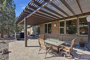 2440 Linnet Ln, Redmond, OR 97756 - Photo 33