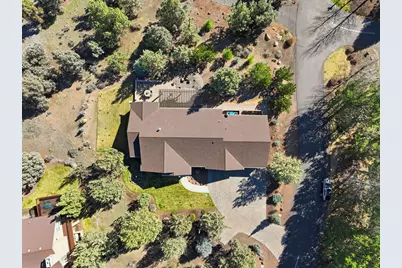 2440 Linnet Lane, Redmond, OR 97756 - Photo 43