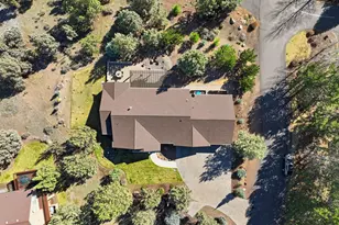 2440 Linnet Ln, Redmond, OR 97756 - Photo 43