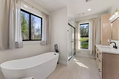 1398 Ellison Lp, Merlin, OR 97532 - Photo 23