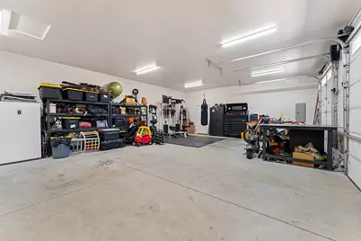 1398 Ellison Lp, Merlin, OR 97532 - Photo 27