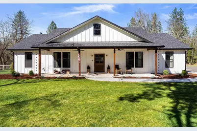 1398 Ellison Lp, Merlin, OR 97532 - Photo 1