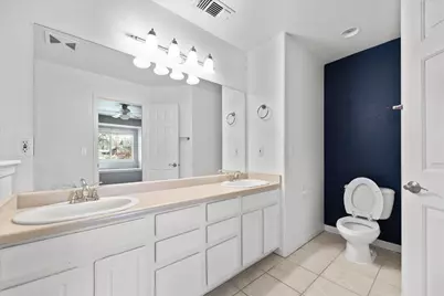 647 Shadow Way, Central Point, OR 97502 - Photo 13