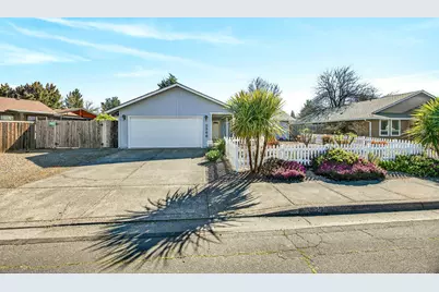 2366 Winslow Park Drive, Medford, OR 97504 - Photo 1